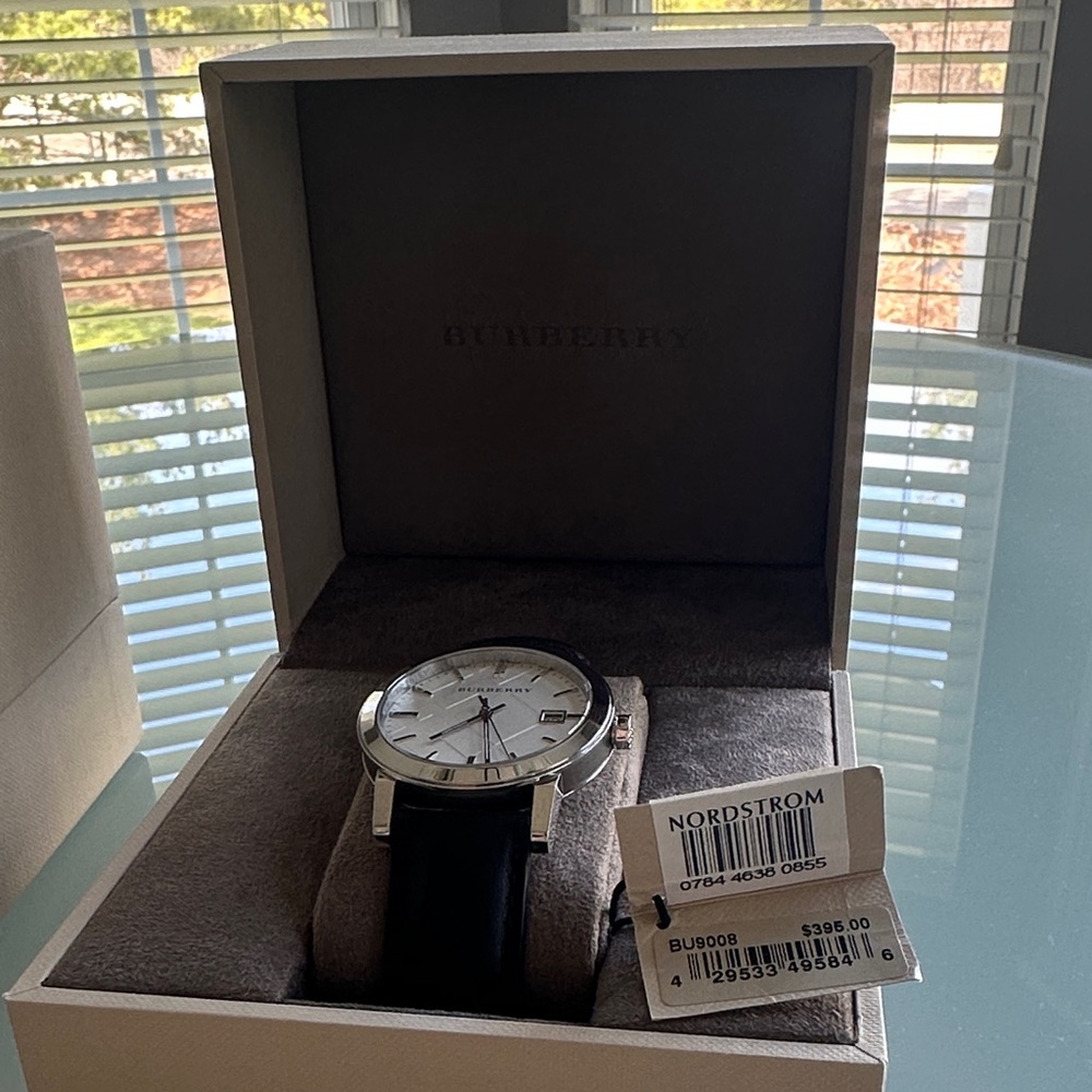 Burberry Black and Silver Timepiece - Picture 2 of 6